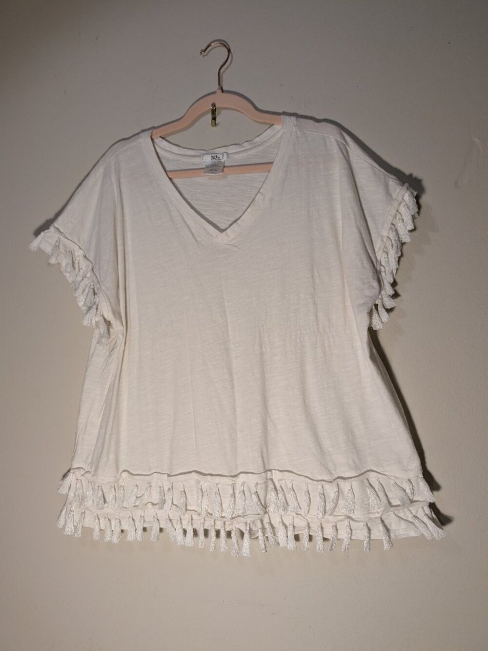 Isela White Tassel V-Neck T Shirt Size 1X 100% Cotton